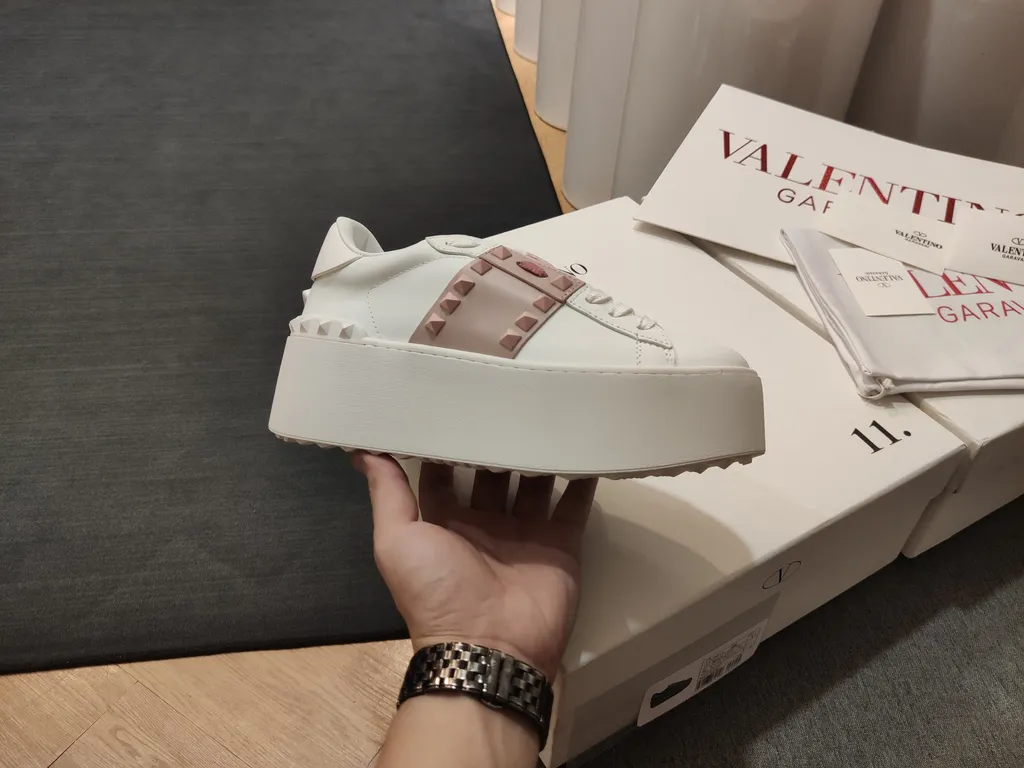 Valentino Shoe 